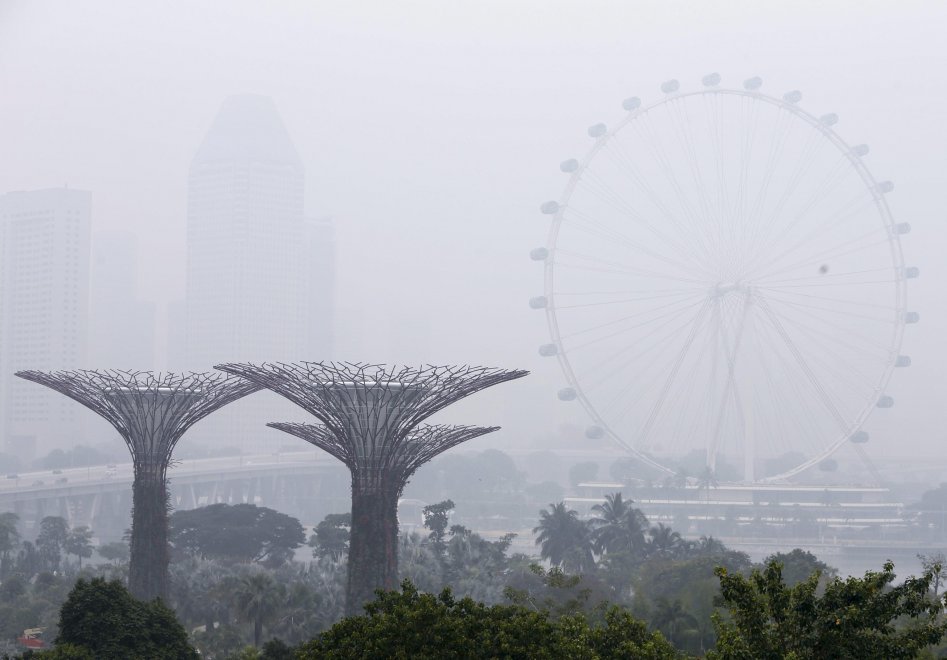 Non è nebbia ma smog: Singapore città invisibile