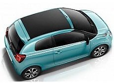 Citroën C1, parcheggiare è un gioco