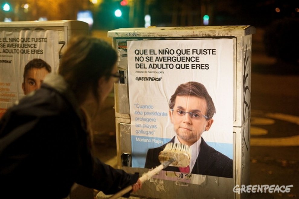 Spagna, nella campagna di Greenpeace i leader politici tornano bambini