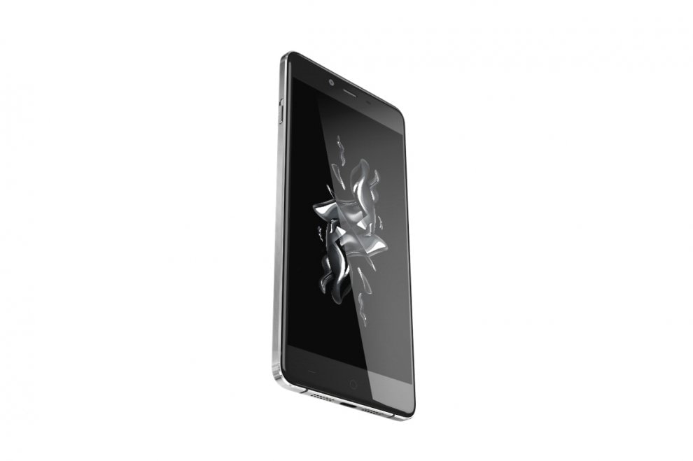 OnePlus X: la nuova sfida ai giganti degli smartphone