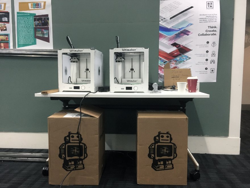 Londra, al MozFest 2015: tra volpi di pelliccia e biliardini elettronici