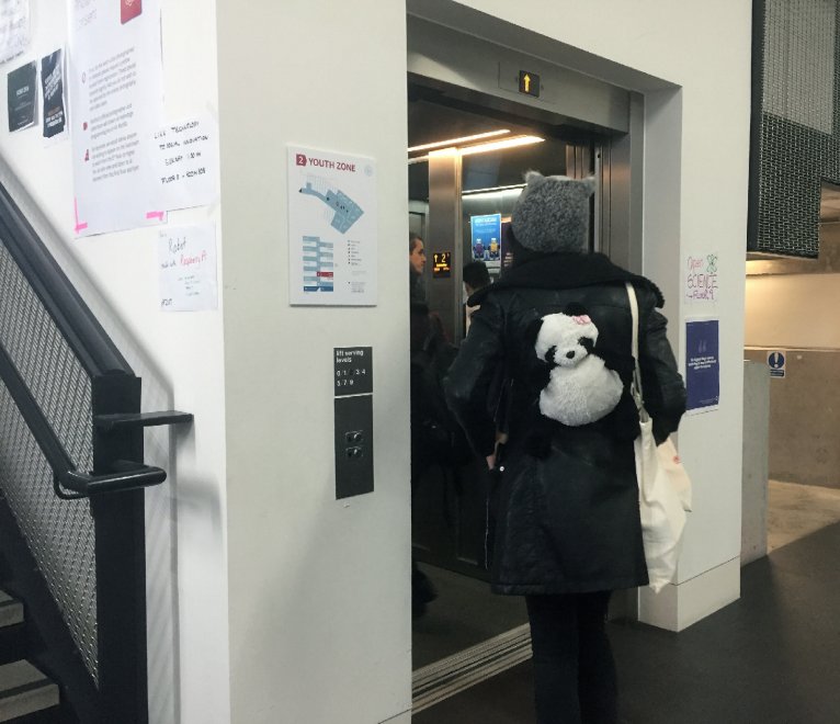 Londra, al MozFest 2015: tra volpi di pelliccia e biliardini elettronici