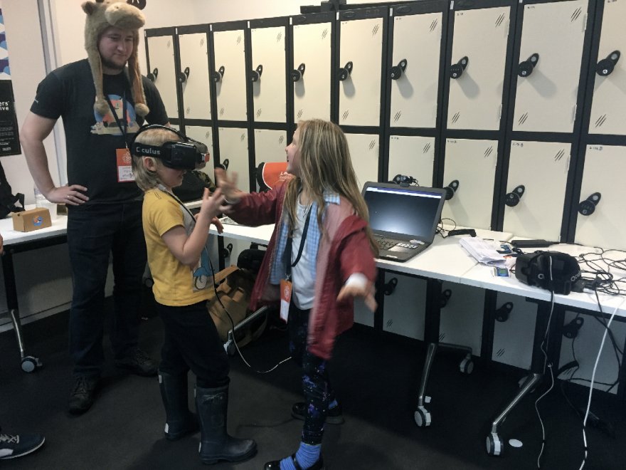 Londra, al MozFest 2015: tra volpi di pelliccia e biliardini elettronici