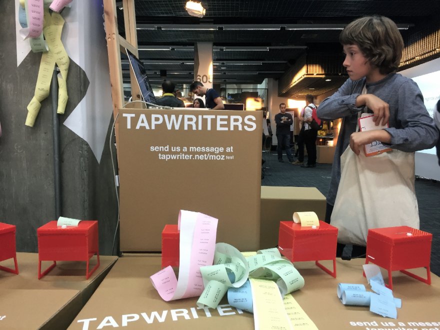Londra, al MozFest 2015: tra volpi di pelliccia e biliardini elettronici