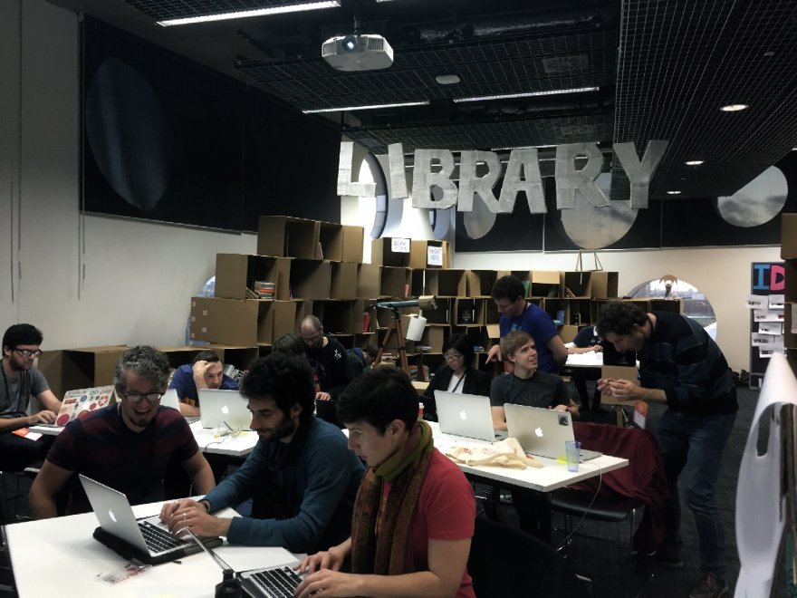 Londra, al MozFest 2015: tra volpi di pelliccia e biliardini elettronici
