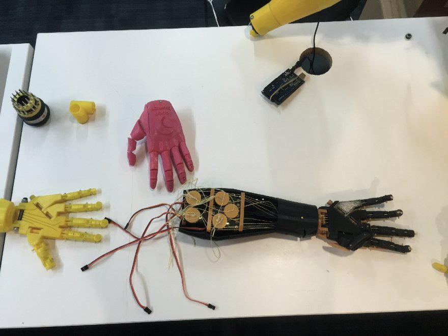 Londra, al MozFest 2015: tra volpi di pelliccia e biliardini elettronici