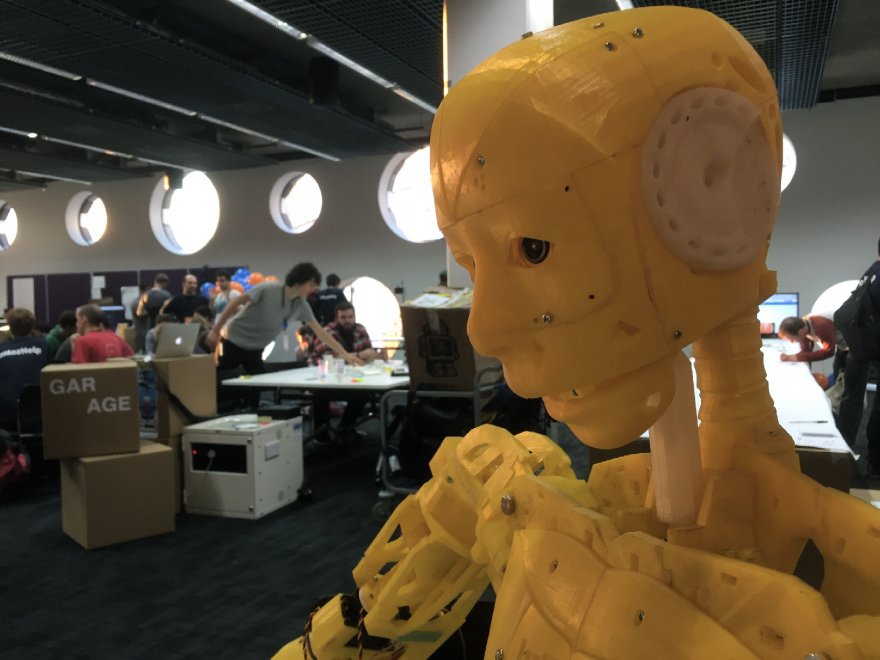 Londra, al MozFest 2015: tra volpi di pelliccia e biliardini elettronici