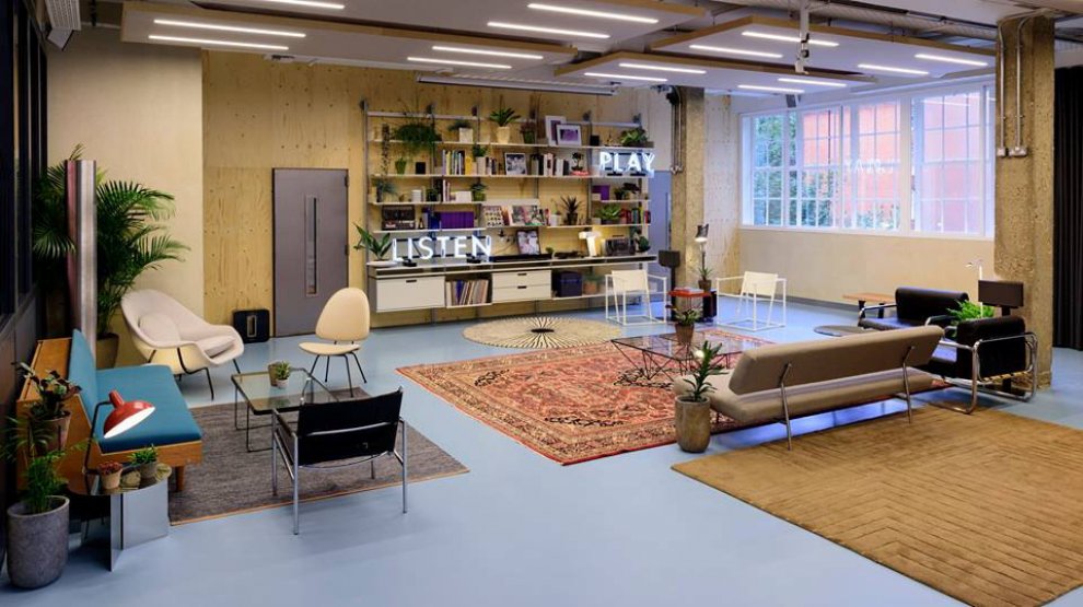 Sonos Play:5, musica da Studios