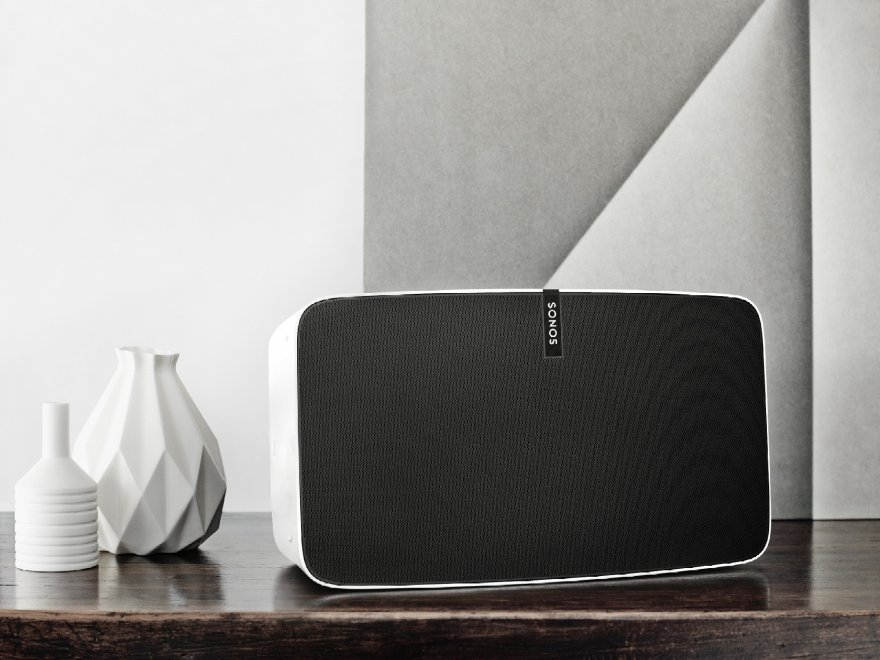 Sonos Play:5, musica da Studios