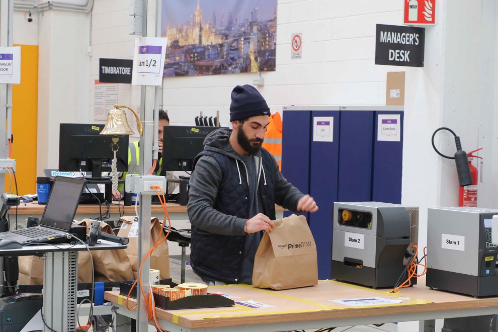 Viaggio nel cuore di Amazon alle porte di Milano