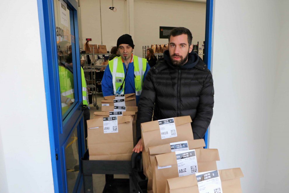 Viaggio nel cuore di Amazon alle porte di Milano
