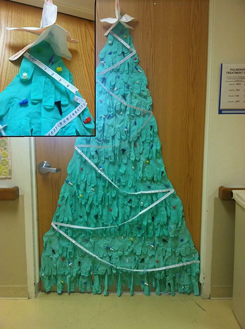 Come ti addobbo l'ospedale: il Natale creativo nei reparti