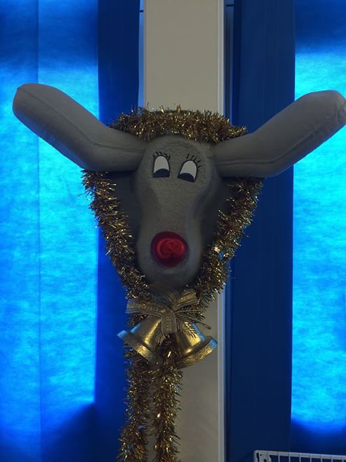 Come ti addobbo l'ospedale: il Natale creativo nei reparti