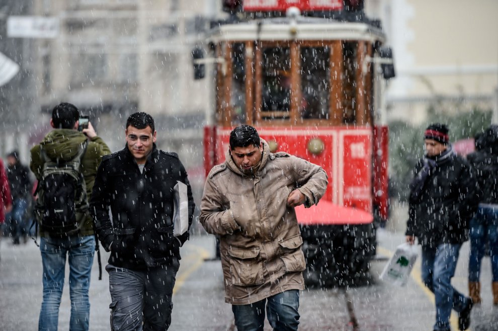 Neve in Messico, primavera a New York: le anomalie climatiche stravolgono l'inverno