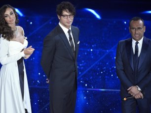 Sanremo 2016, Gabbani vince le Nuove proposte. Cinque Campioni a rischio, uno da ripescare