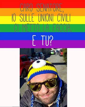 Unioni civili, #iocimettolafaccia e Sgarbi fa la Gioconda