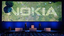 Nokia: "Torneremo nel mercato dei cellulari ma senza fretta"