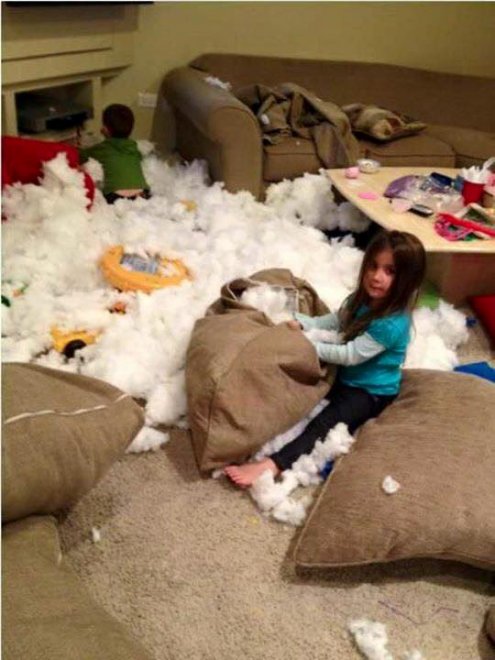 Quando la casa è un disastro: baby vandali in azione 