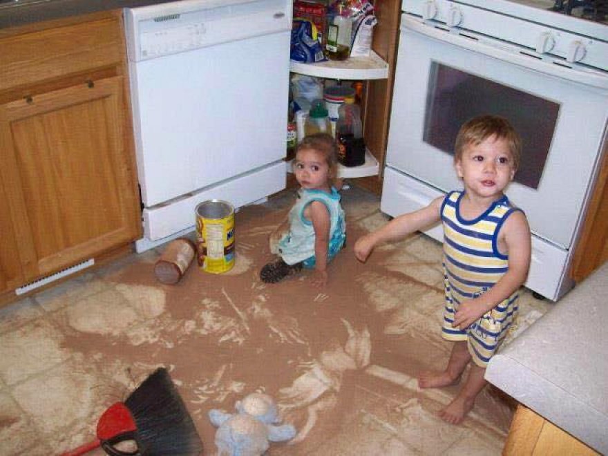 Quando la casa è un disastro: baby vandali in azione 