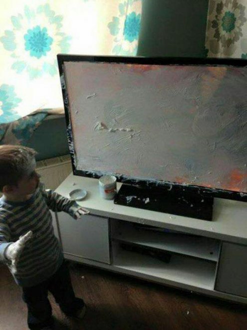Quando la casa è un disastro: baby vandali in azione 