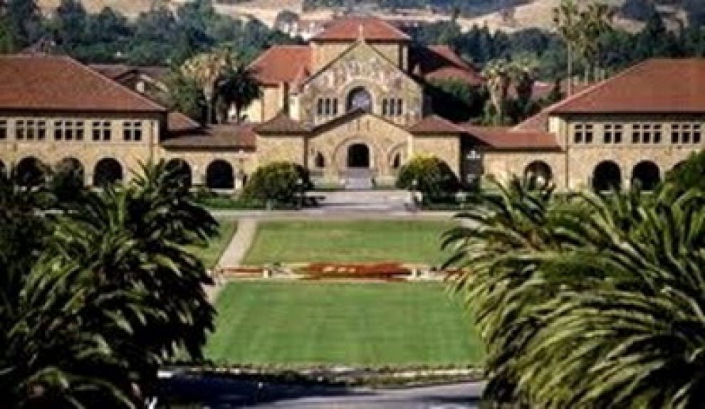 Scandali e festini, Stanford nella bufera
