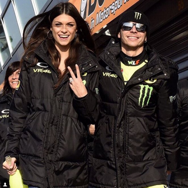 Chi è La Moglie Di Valentino Rossi