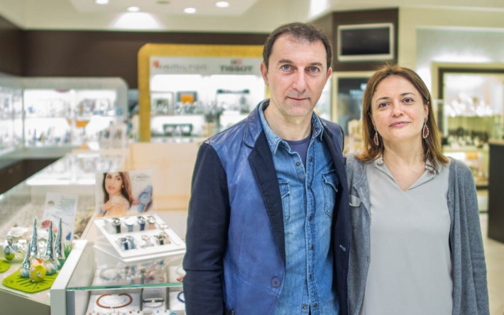 Terremoto, L'Aquila rinasce anche su eBay