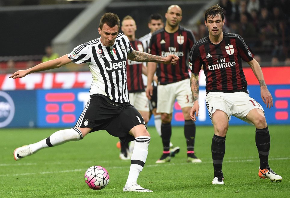 A Che Ora Gioca Stasera Il Milan