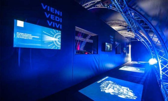 Prove su strada del futuro, idea Peugeot con tecnologia Oculus