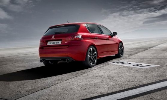 308 GTi, la Peugeot tutta muscoli