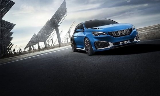 Peugeot 308 Hybrid: prestazioni da supercar