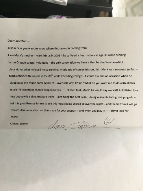 In un LP usato la lettera di una madre: "Ascoltala, è un regalo di Mark" 