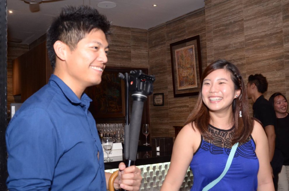 Singapore: scatti sono orrendi, fotografo si scusa. E il matrimonio diventa virale