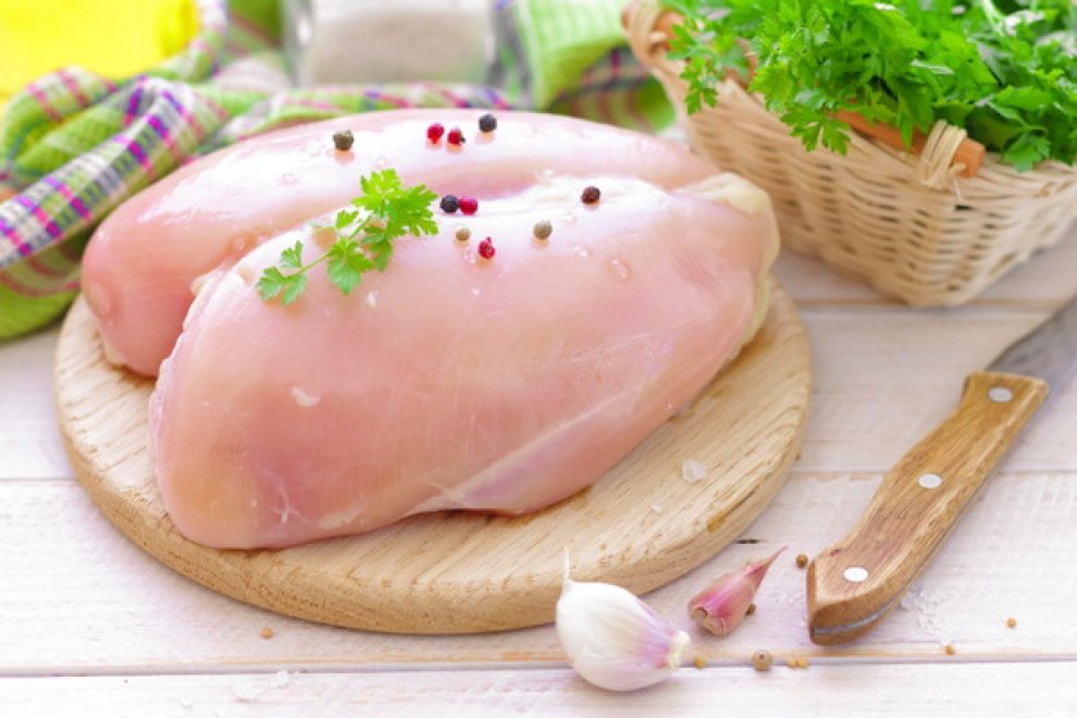 Cancro, dieci cibi da introdurre e da evitare nella nostra dieta 