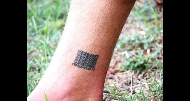 Tatuaggi: l'hennè nasconde una sostanza pericolosa. Si rischiano allergie