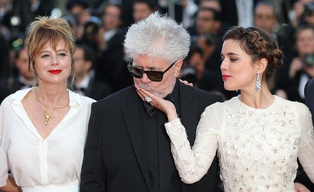 Almodovar e le sue donne "Un dramma ma sobrio"