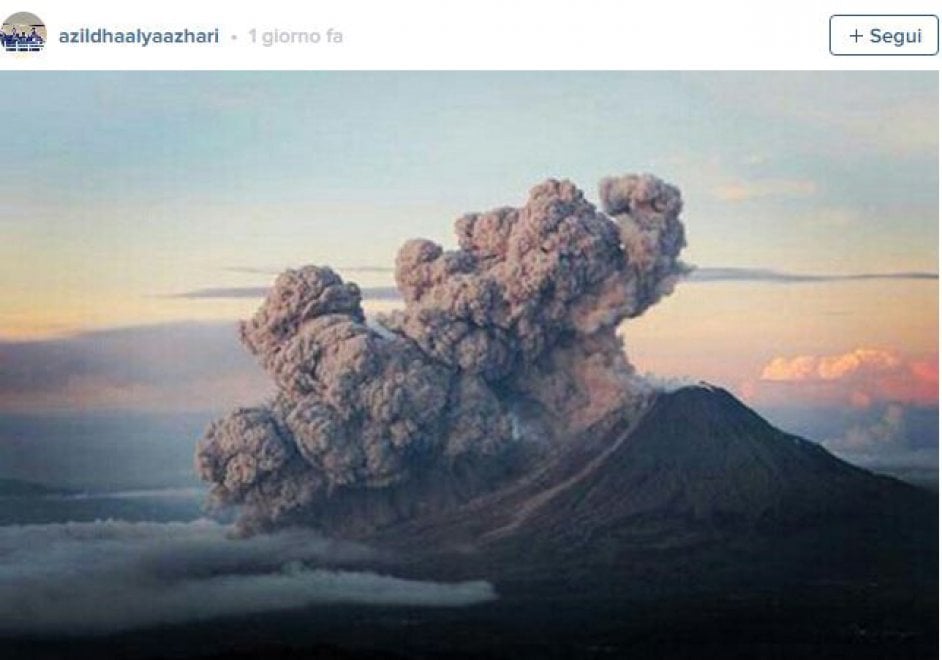 Eruzione apocalittica in Indonesia, il Sinabung uccide