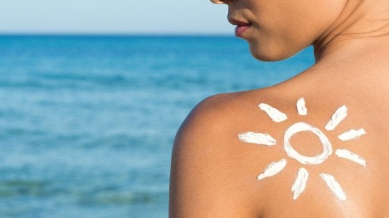 Le ore da evitare per l'esposizione al Sole sono quelle centrali della giornata: tra le 12 e le 16