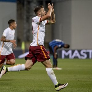 Roma, follia del baby Tumminello. Testata all'arbitro nella semifinale Primavera