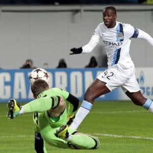 Inter, Ausilio frena Yaya Touré: "Costi impegnativi"