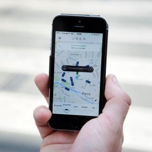 Al volante un'App può bastare