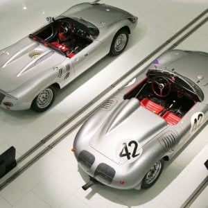 Modelli da museo, lo show è sempre nelle classic car e nella storia