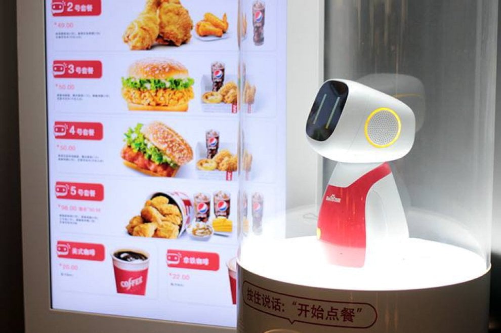 Shangai, il Kfc è hi-tech: le ordinazioni le prende Dumi 