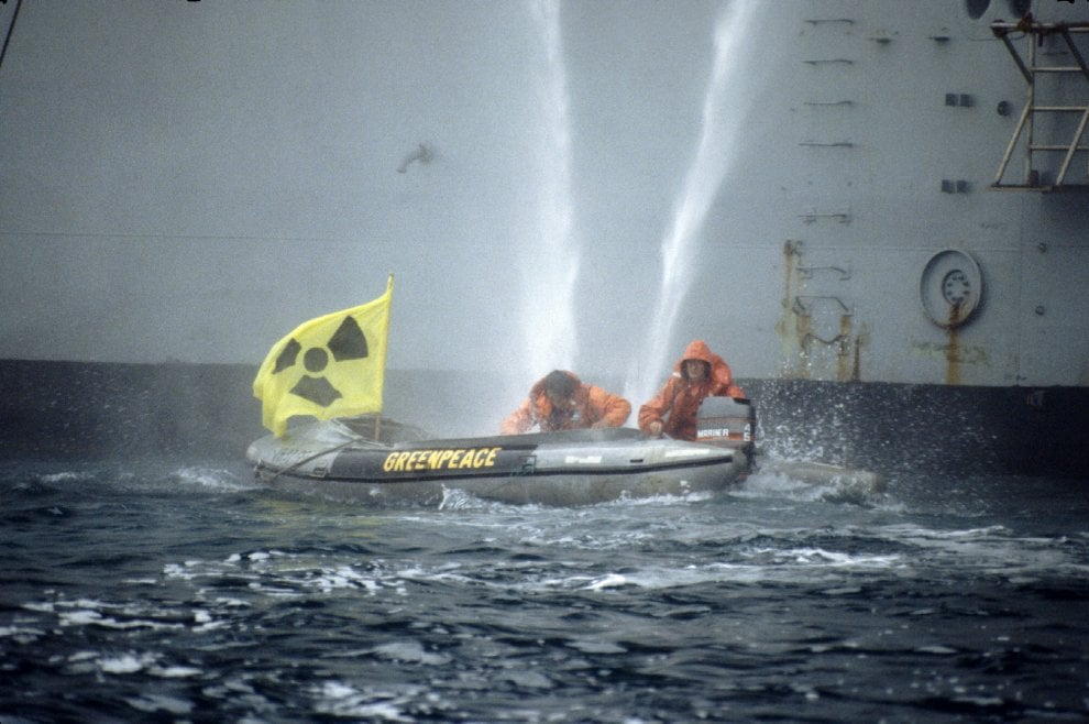 Greenpeace Italia, 30 anni di battaglie per un mondo migliore 