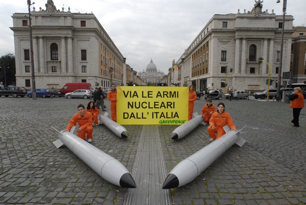 Greenpeace Italia, 30 anni di battaglie per un mondo migliore 