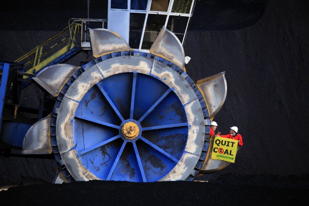 Greenpeace Italia, 30 anni di battaglie per un mondo migliore 