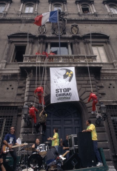 Greenpeace Italia, 30 anni di battaglie per un mondo migliore 