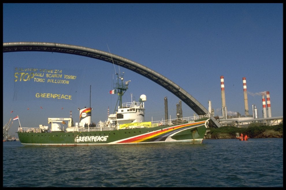 Greenpeace Italia, 30 anni di battaglie per un mondo migliore 
