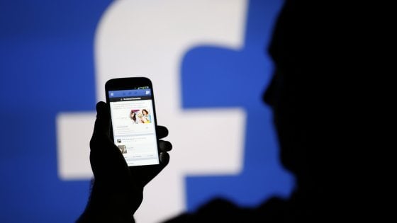 Il News Feed di Facebook cambia ancora: più in alto i post di amici e famigliari