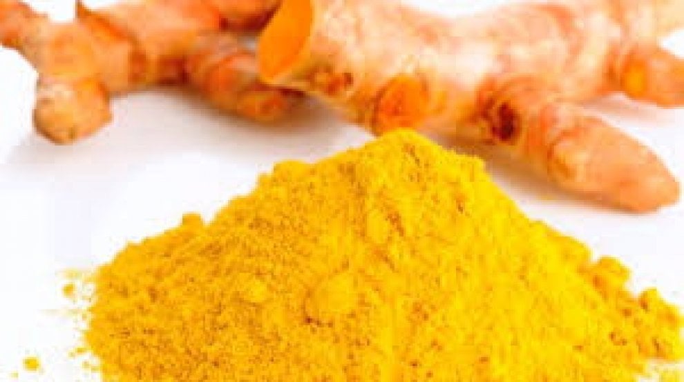 Cibi anti-cancro: il vero e il falso della prevenzione a tavola